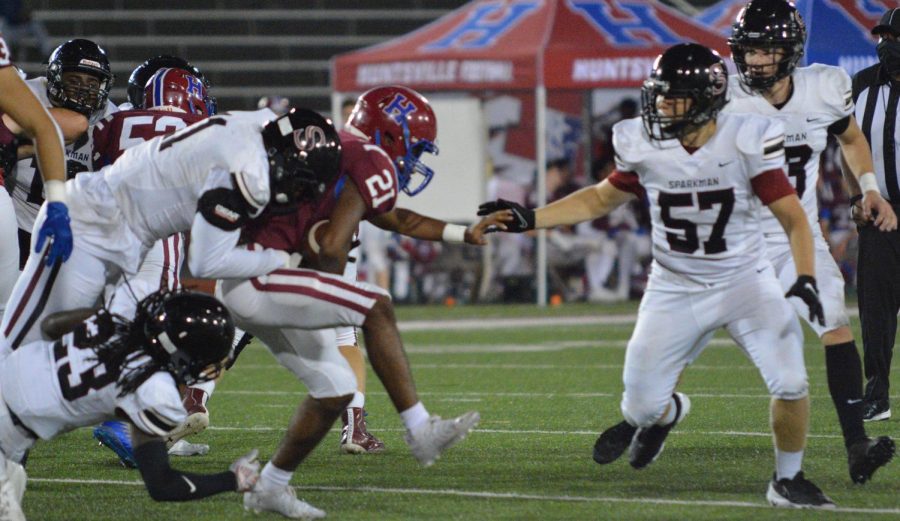 The Senator defense gets to the Huntsville quarterback, shutting down their offense in a win, 43-12. 