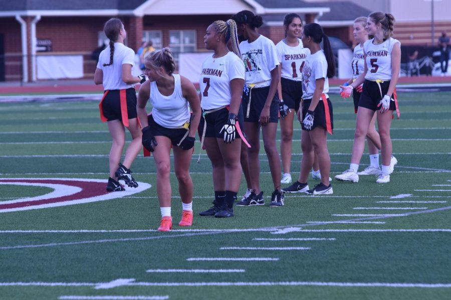 Flag+Football+Team+Talks+Season